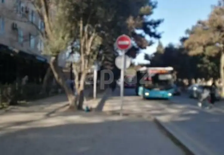 3 otaqlı mənzil , Bakı