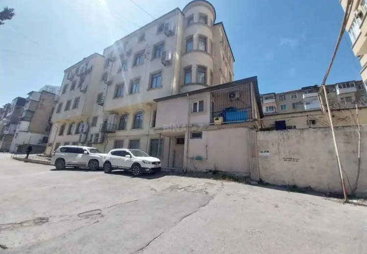 2106 m² Obyekt / Ofis Satılır, Yasamal qəs., Yasamal, Bakı