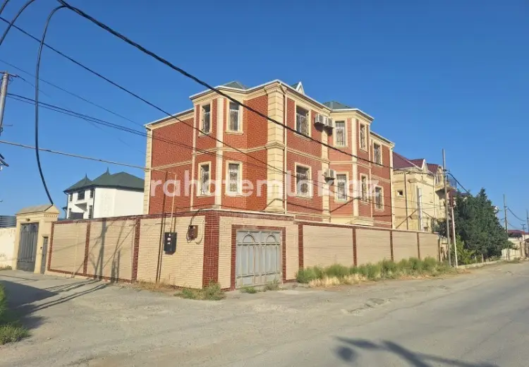 7 otaqlı mənzil Satılır, Bakı