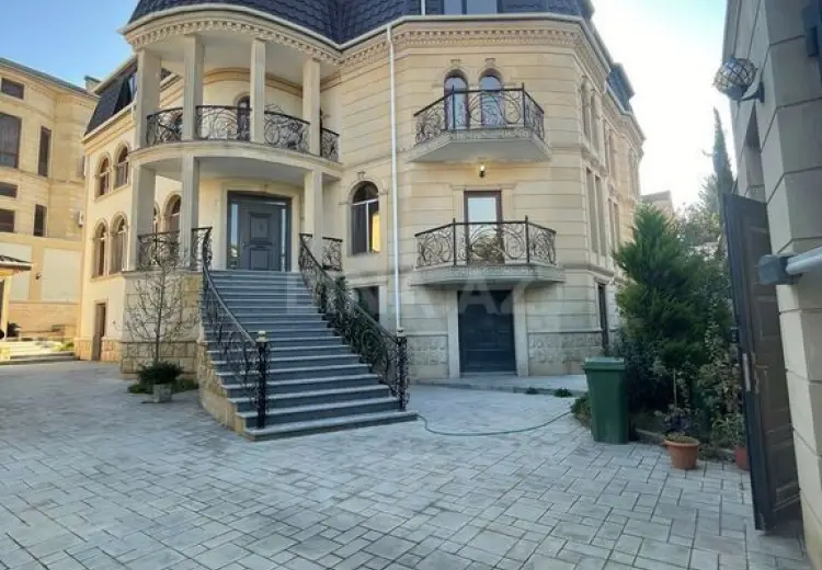 10 otaqlı mənzil Satılır, Nizami, Bakı