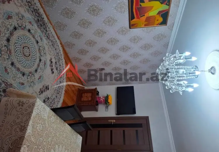 5 otaqlı mənzil Satılır, Gəncə