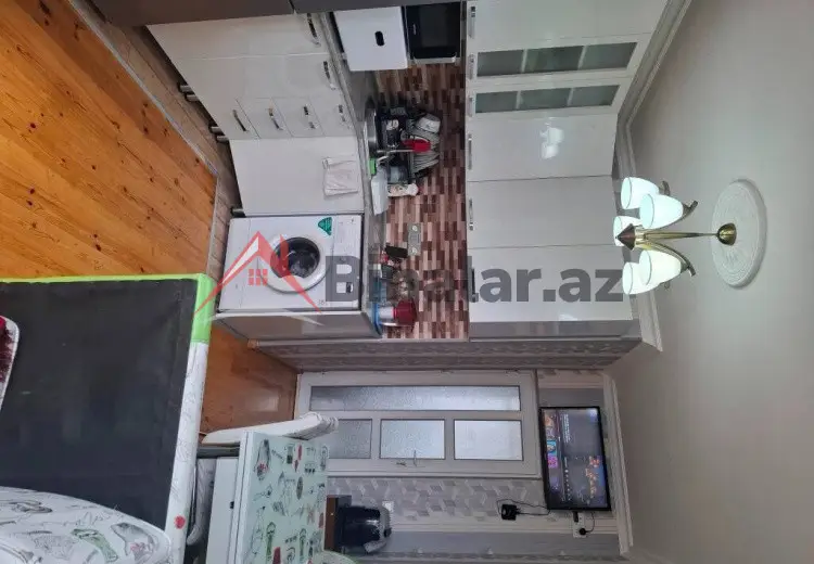 5 otaqlı mənzil Satılır, Gəncə