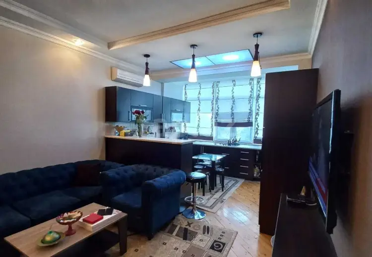 3 otaqlı mənzil , Bakı