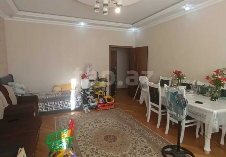 3 otaqlı mənzil , Bakı