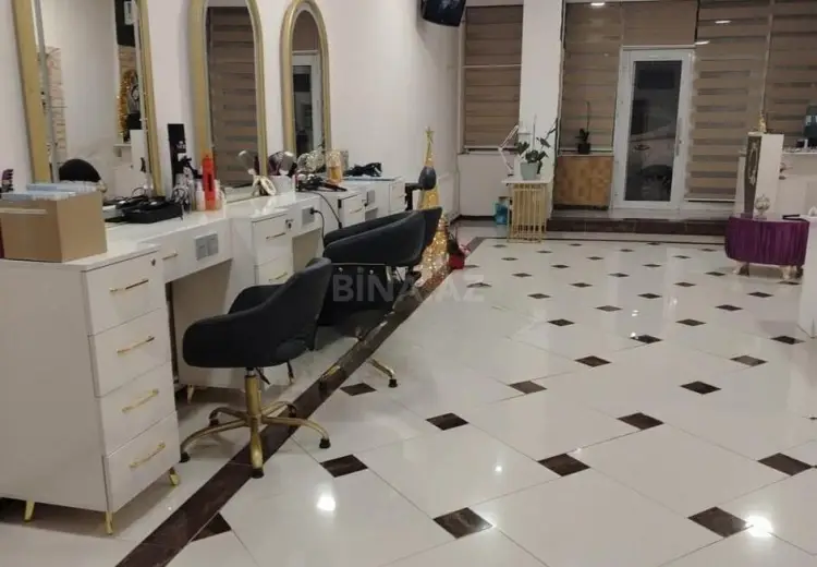 97 m² Obyekt / Ofis Satılır, 8-ci mikrorayon, Binəqədi, Bakı