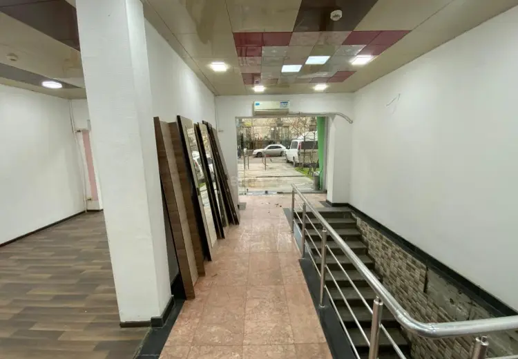 198 m² Obyekt / Ofis Satılır, 8-ci kilometr, Laçın