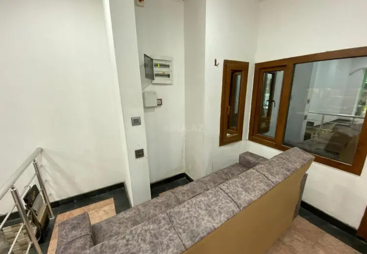 198 m² Obyekt / Ofis Satılır, 8-ci kilometr, Laçın