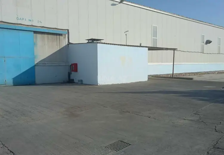 1600 m² Obyekt / Ofis Satılır, Sumqayıt