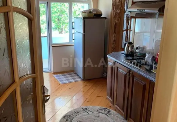 4 otaqlı mənzil Satılır, Qəbələ