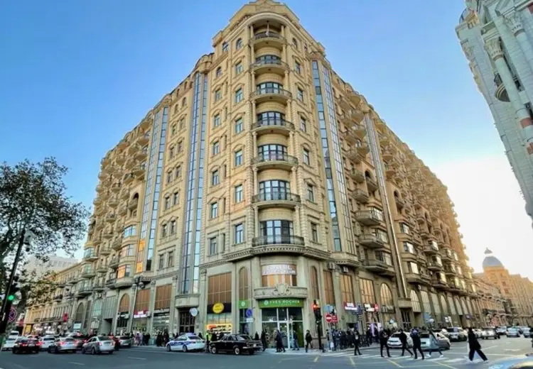 150 m² Obyekt / Ofis Kirayə (aylıq), Sahil qəs., Səbail, Bakı