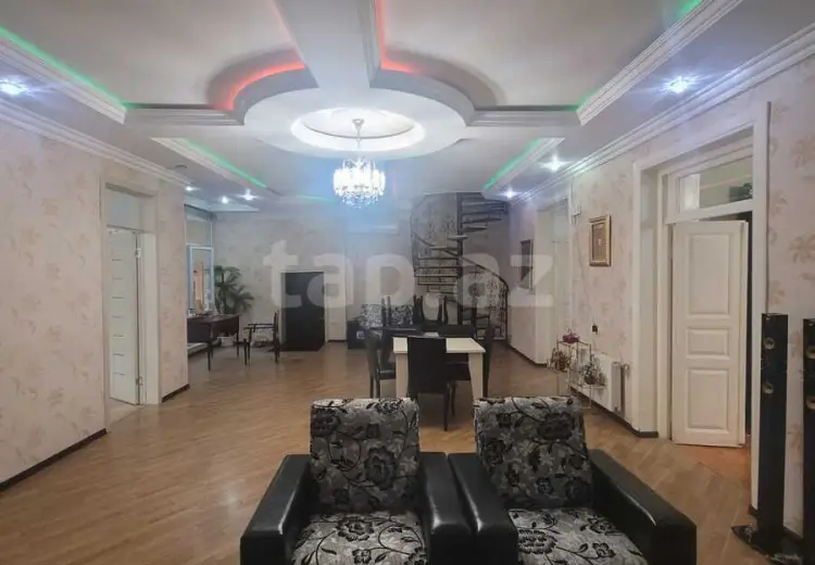 3 otaqlı mənzil , Gəncə