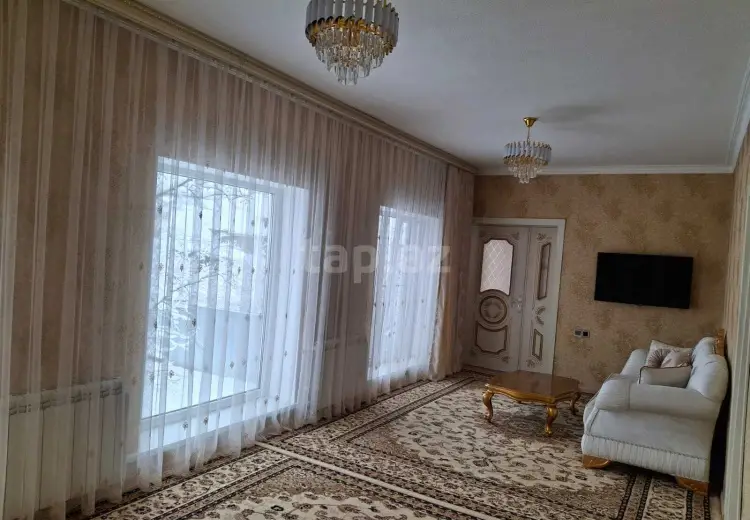 3 otaqlı mənzil , Quba