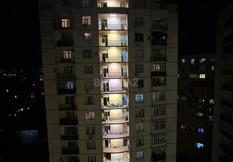 3 otaqlı mənzil Satılır, 8-ci mikrorayon, Binəqədi, Bakı