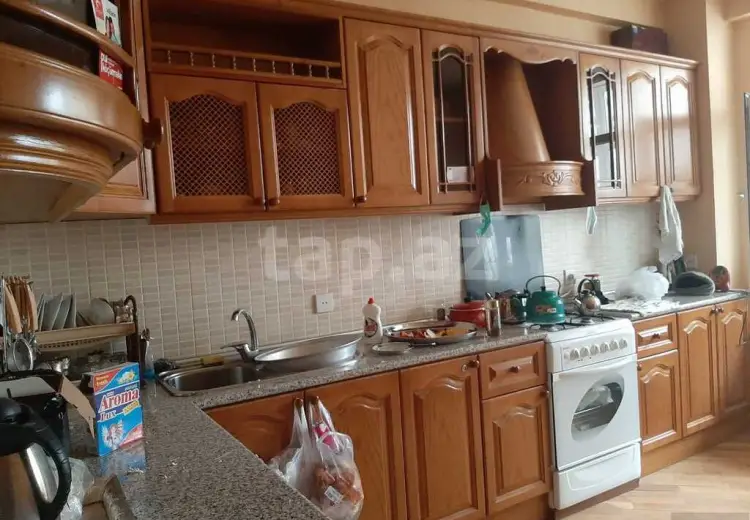 3 otaqlı mənzil , Bakı