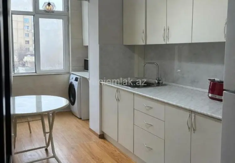 2 otaqlı mənzil Satılır, Əhmədli, Xətai, Bakı