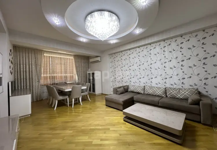 3 otaqlı mənzil , Bakı