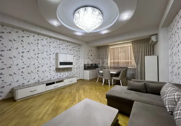 3 otaqlı mənzil , Bakı