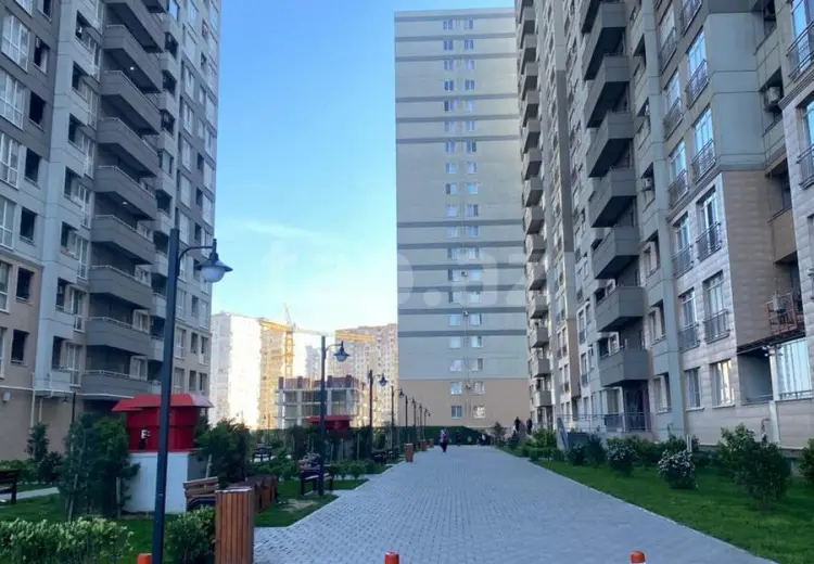 3 otaqlı mənzil , Bakı
