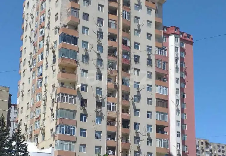3 otaqlı mənzil , Bakı