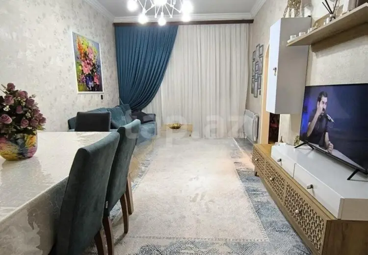 3 otaqlı mənzil , Bakı