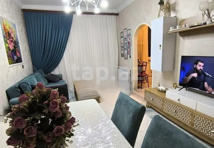 3 otaqlı mənzil , Bakı