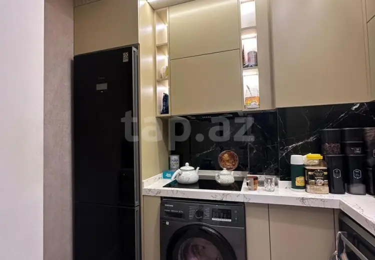 3 otaqlı mənzil , Bakı