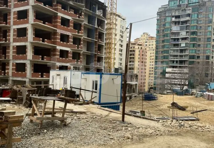 3 otaqlı mənzil , Bakı