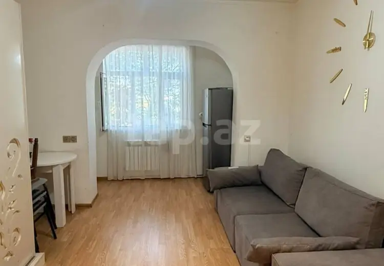 3 otaqlı mənzil , Bakı