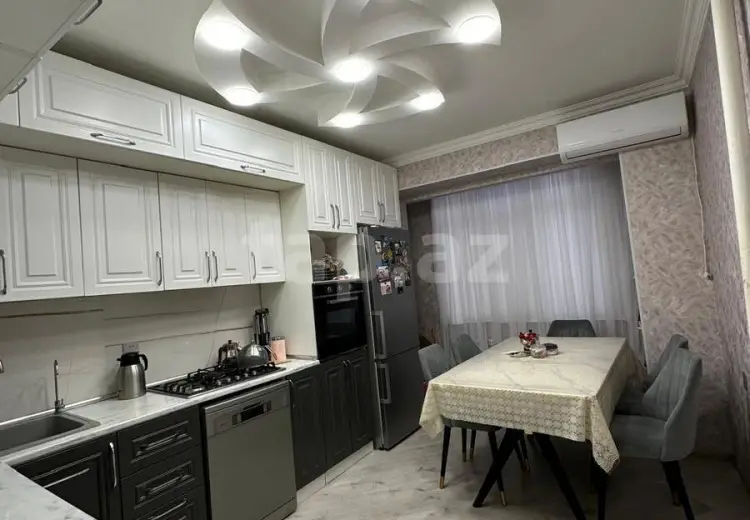 3 otaqlı mənzil , Bakı