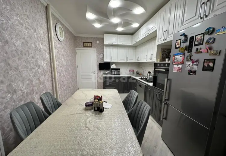 3 otaqlı mənzil , Bakı