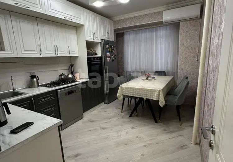 3 otaqlı mənzil , Bakı