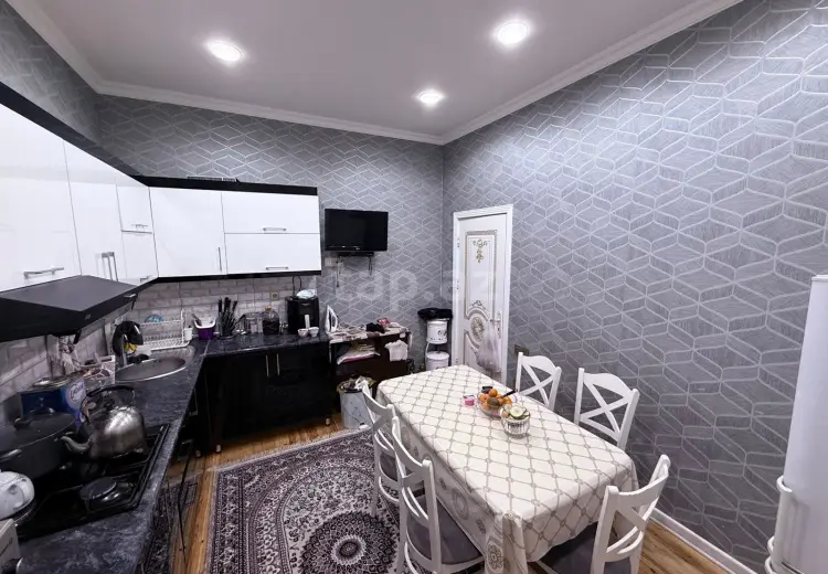 3 otaqlı mənzil , Bakı
