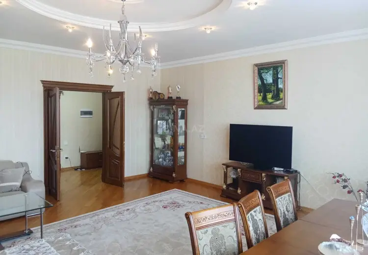 3 otaqlı mənzil Satılır, Yeni Yasamal qəs., Yasamal, Bakı