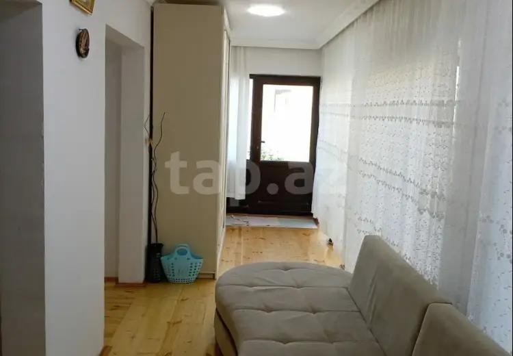 3 otaqlı mənzil , Siyəzən