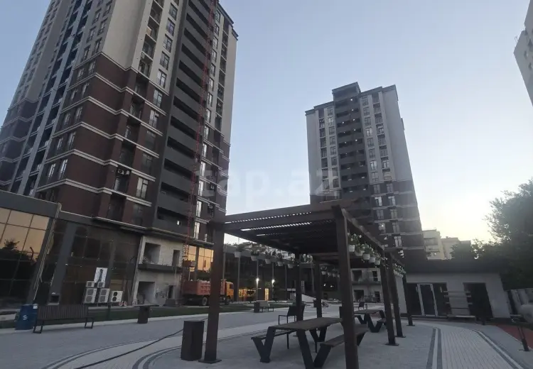 3 otaqlı mənzil , Bakı
