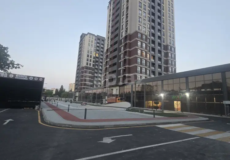 3 otaqlı mənzil , Bakı