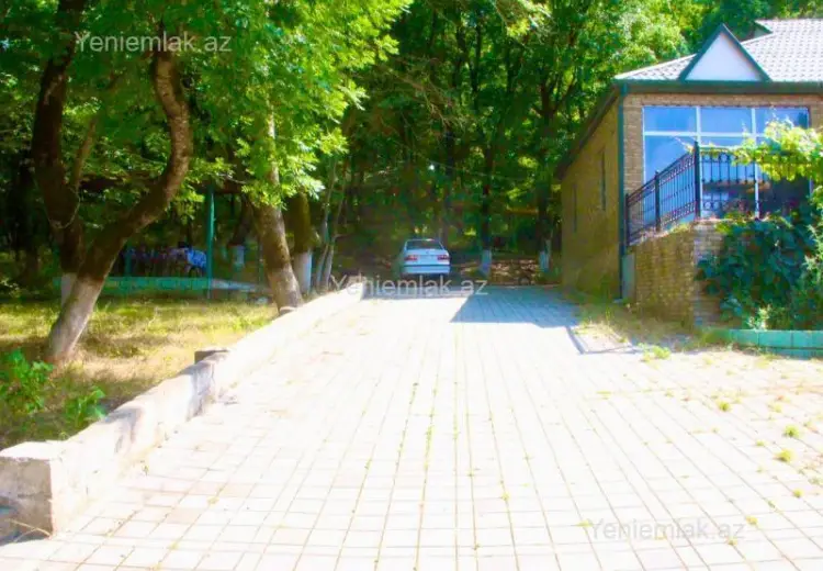 200 m² Obyekt / Ofis Satılır, Şabran