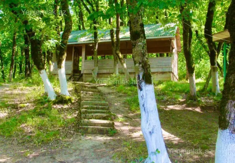 200 m² Obyekt / Ofis Satılır, Şabran