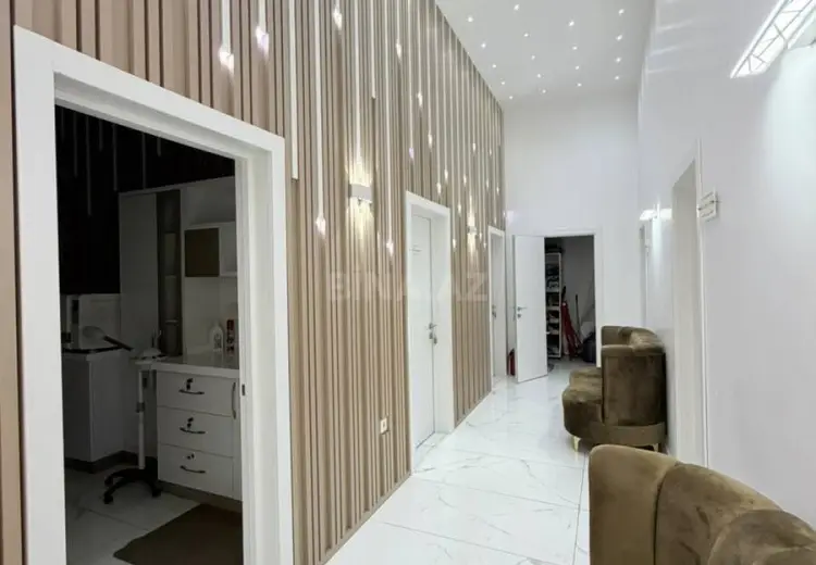 255 m² Obyekt / Ofis Satılır, Xətai, Bakı