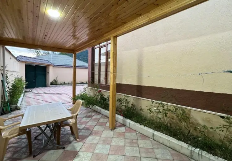 5 otaqlı mənzil Satılır, Qəbələ