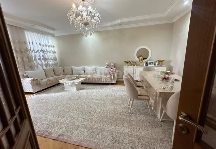 3 otaqlı mənzil , Badamdar qəs., Səbail, Bakı