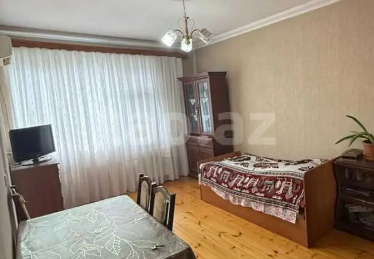 3 otaqlı mənzil , Bakı