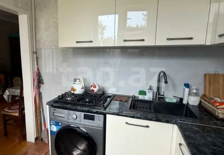 3 otaqlı mənzil , Bakı