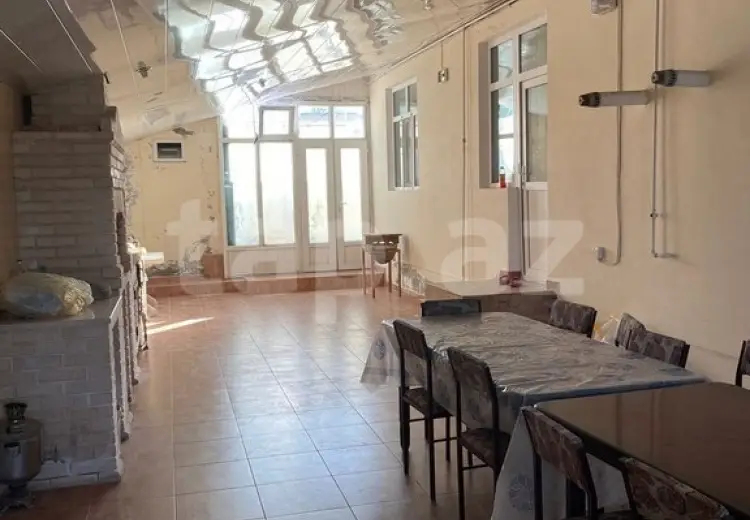3 otaqlı mənzil , Qax