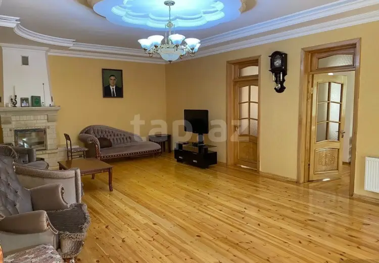3 otaqlı mənzil , Qax