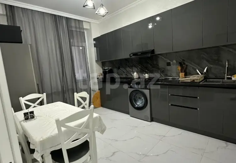 3 otaqlı mənzil , Xırdalan