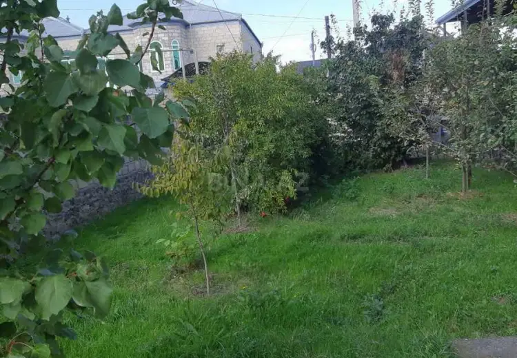 6 otaqlı mənzil Satılır, Gəncə
