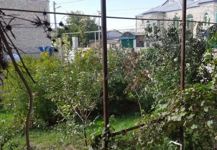 6 otaqlı mənzil Satılır, Gəncə