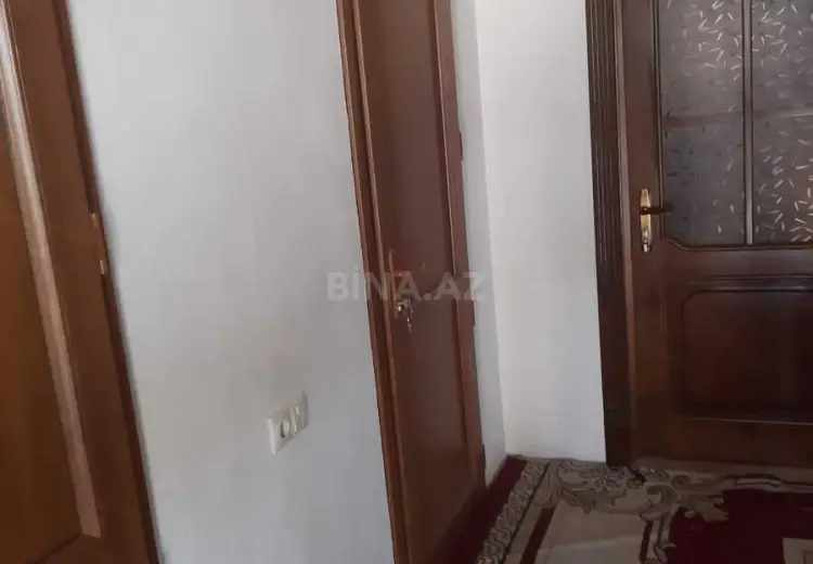 6 otaqlı mənzil Satılır, Gəncə