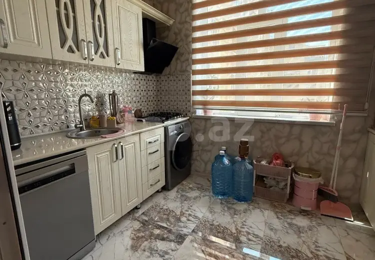 3 otaqlı mənzil , Xırdalan